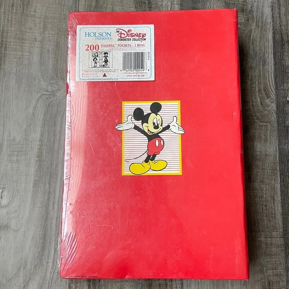 Vintage Mickey Disney Memories Picture Binder 3 Ring Folder Mickey Mouse Red NEW